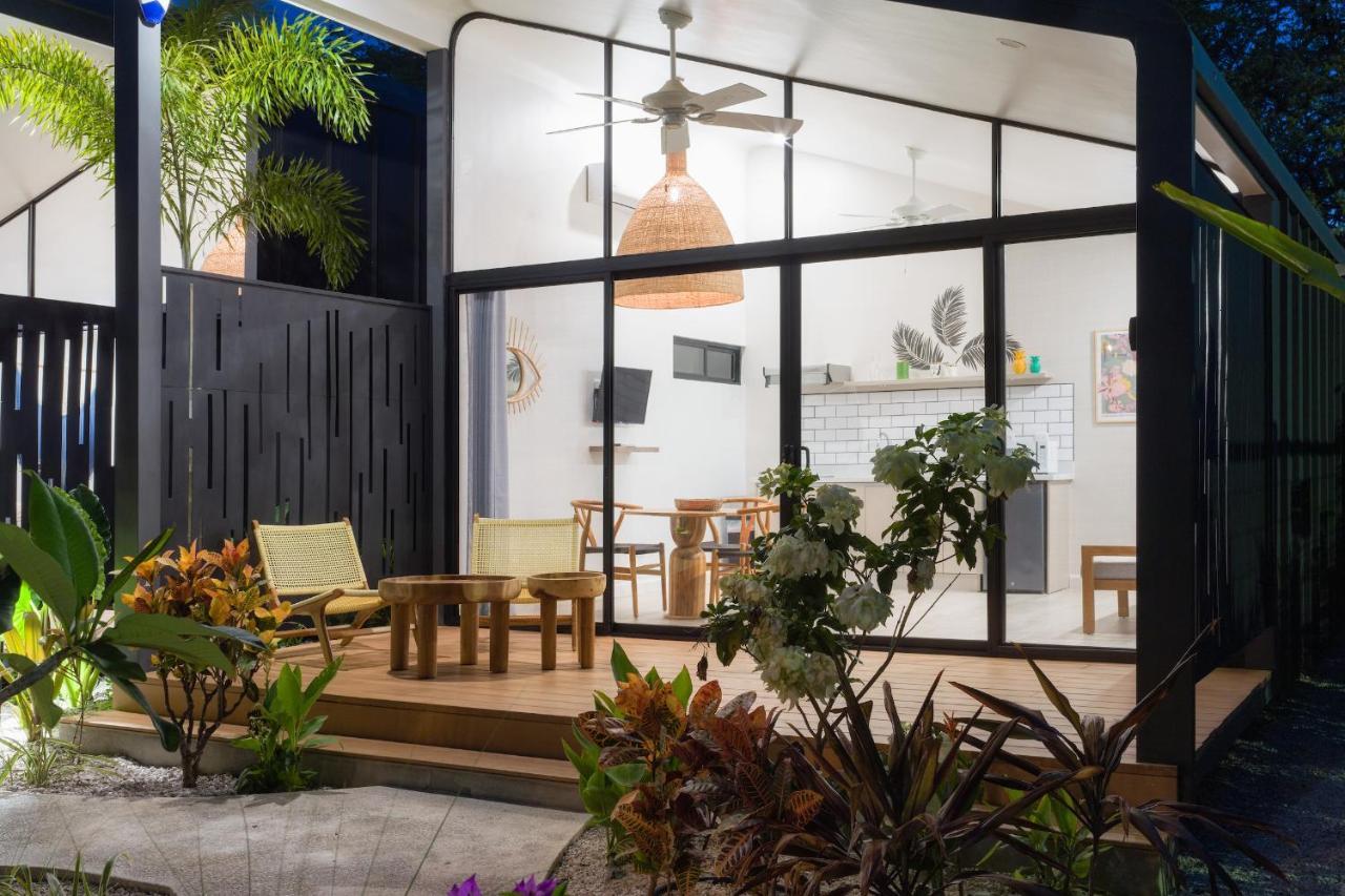 Апартаменты Favela Chic Tamarindo - Adults Only Экстерьер фото