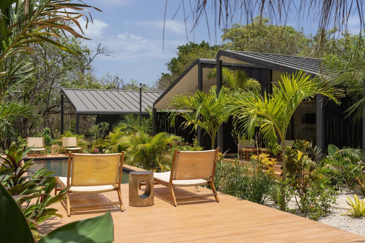 Апартаменты Favela Chic Tamarindo - Adults Only Экстерьер фото