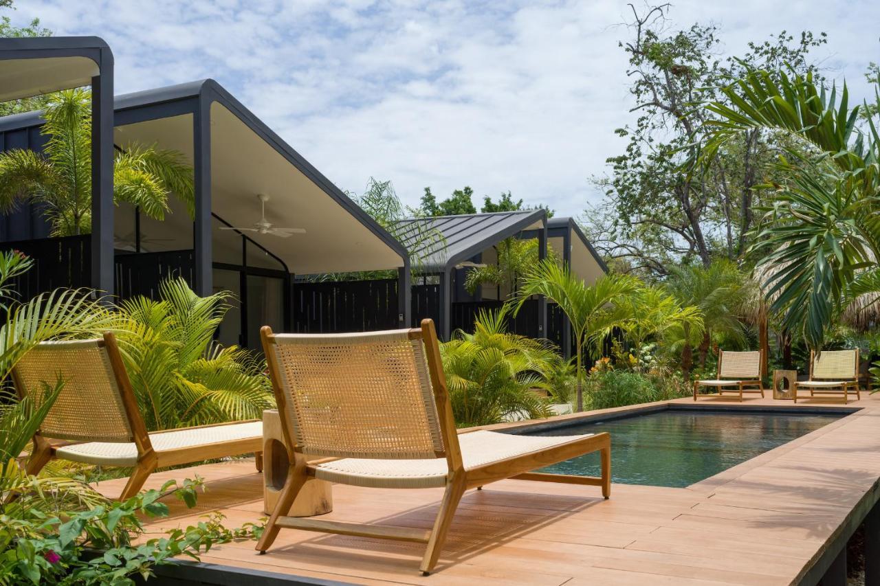 Апартаменты Favela Chic Tamarindo - Adults Only Экстерьер фото