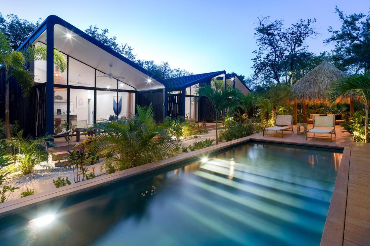 Апартаменты Favela Chic Tamarindo - Adults Only Экстерьер фото